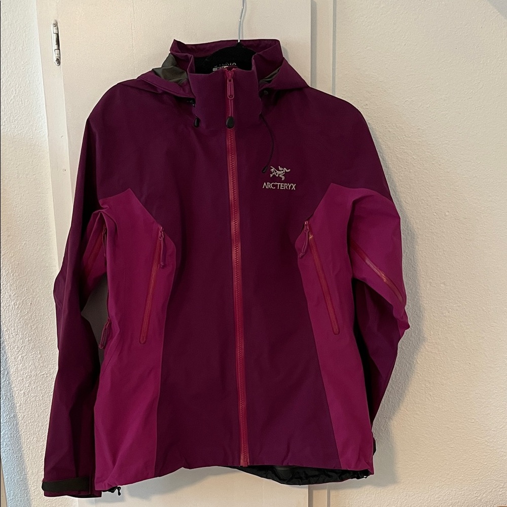 Arc'teryx Beta AR Women’s Jacket